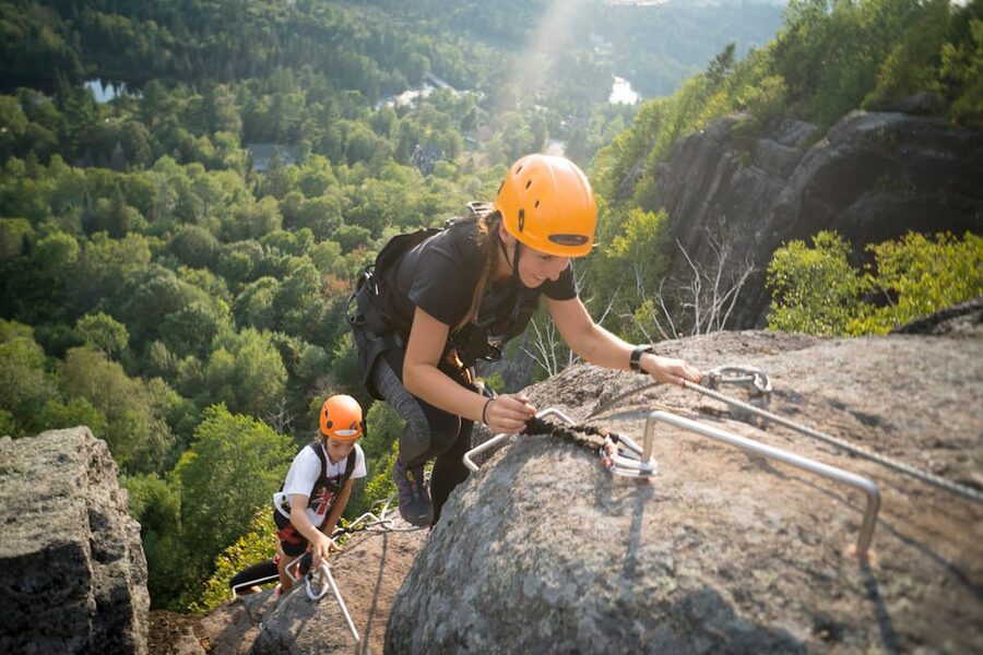 Tyroparc: Via Ferrata and Hiking in the Laurentians - Bridges, handles, and the 60-meter rock face