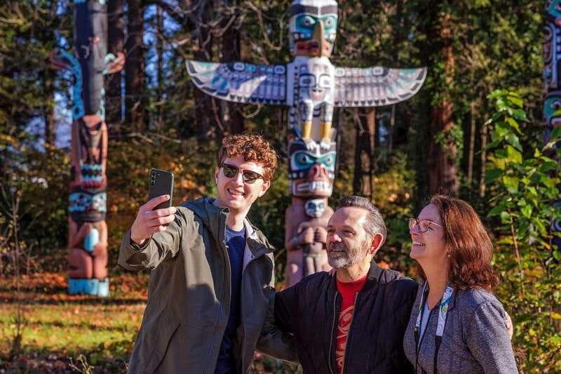 Vancouver: City Highlights Tour with Hotel Transfers - Hotel pickup makes the morning easier