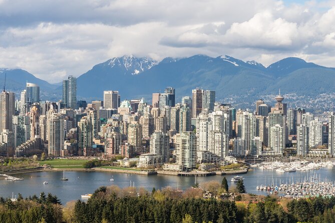 Vancouver City Tour with Admission to Lookout Tower - A smart first look at Vancouver