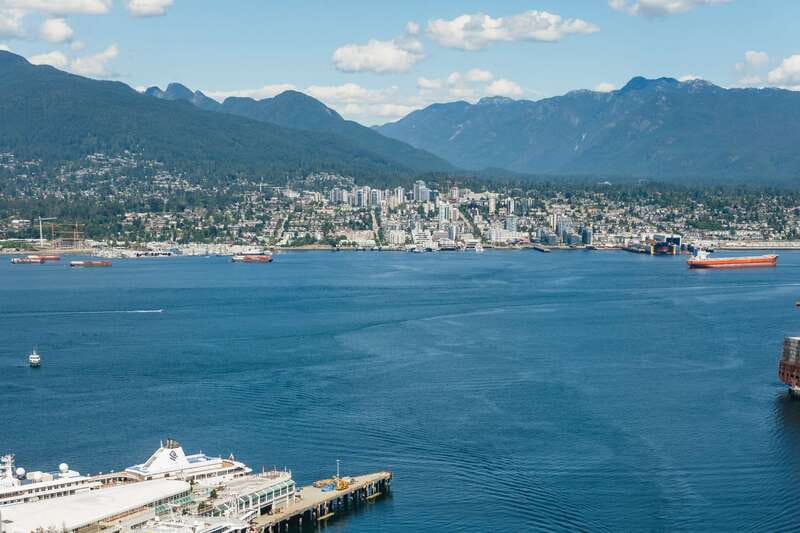 Vancouver: Entry Ticket for the Vancouver Lookout - Why Vancouver Lookout works as a first stop