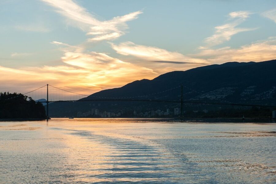 Vancouver: Evening Cruise with Dinner Buffet - Who Will Enjoy This Dinner Cruise Most?