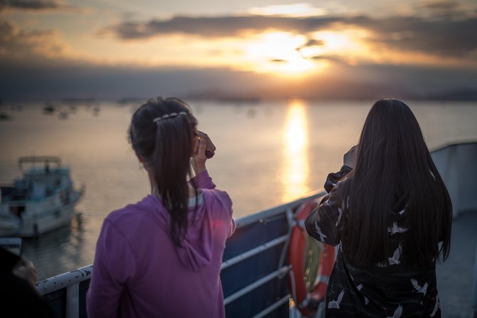 Vancouver Evening Dinner Cruise - Reserved seating, decks, and comfort