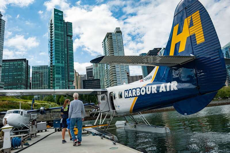 Vancouver: Extended Scenic Panorama Seaplane Tour - From Canada Place to the open harbour