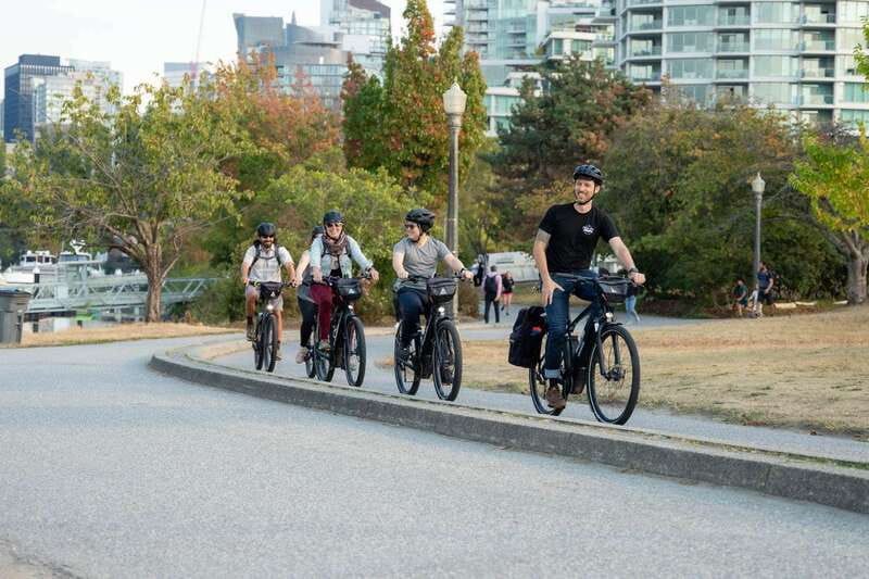 Vancouver: Guided Bike Tour - English Bay and the route toward Granville Island