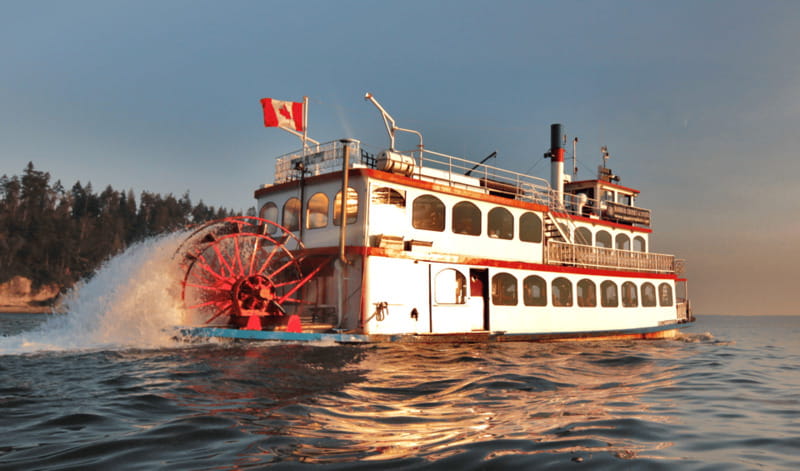 Vancouver: Harbor Sightseeing Cruise - The Constitution and the feel of an old harbor boat