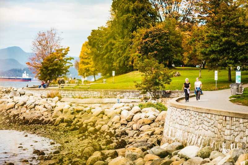 Vancouver: Hop-on Hop-off Sightseeing Tour with 10 Stops - Granville Island is one of the best hop-off choices