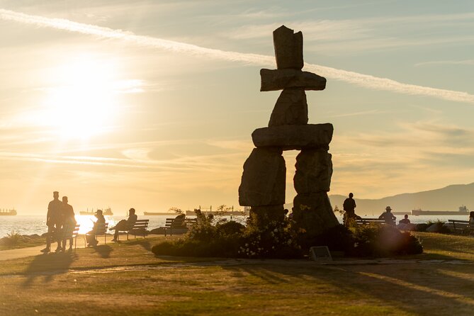 Vancouver Hop On Hop Off Trolley Tour - Why Stanley Park is the heart of the route