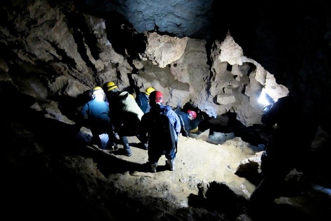 Vancouver Island Multi-Cave Experience - Who should book this cave outing