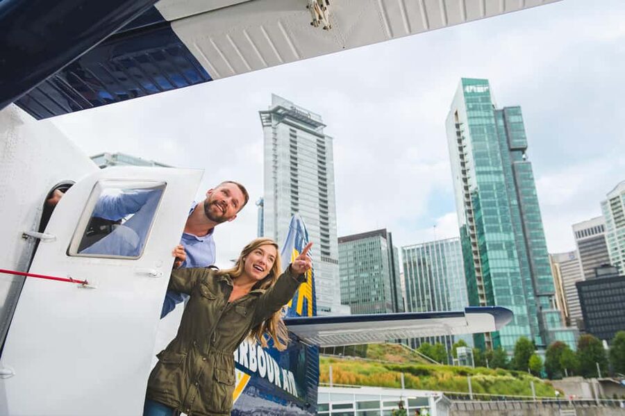 Vancouver: Scenic Panorama Seaplane Tour - English Bay, Lighthouse Park, and Horseshoe Bay