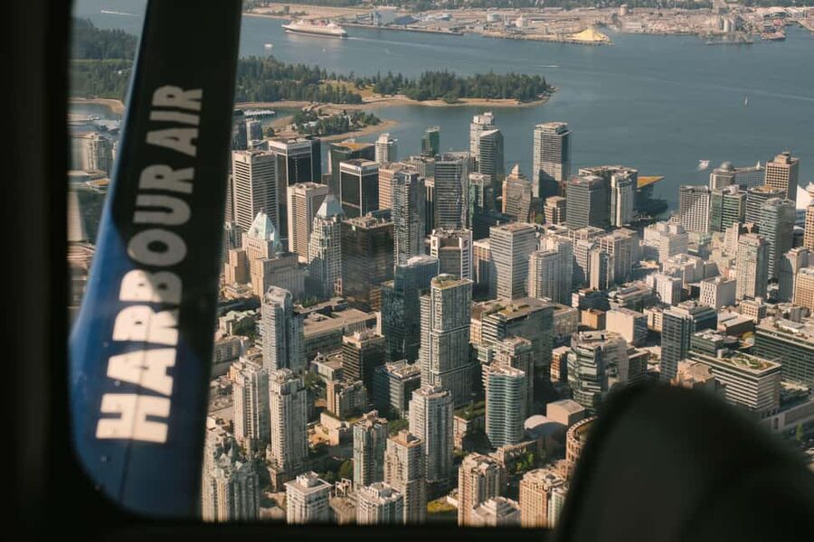 Vancouver: Scenic Panorama Seaplane Tour - What the price of $130 buys you