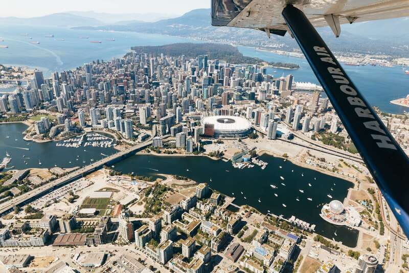 Vancouver: Scenic Panorama Seaplane Tour & Suspension Bridge - The floatplane view from Coal Harbour