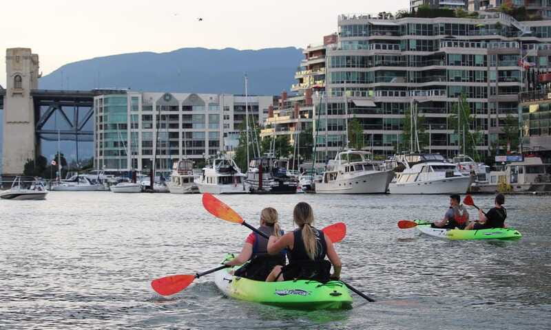 Vancouver: Smooth Classic Kayak Tour - Starting at Granville Island