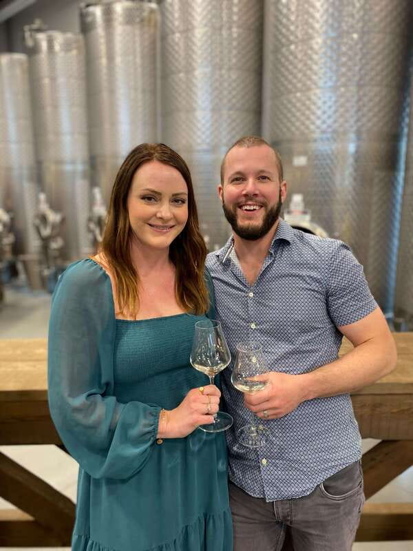 Vernon: Vernon Full Day Guided Wine Tour - Arrowleaf Cellars brings quick access to the views