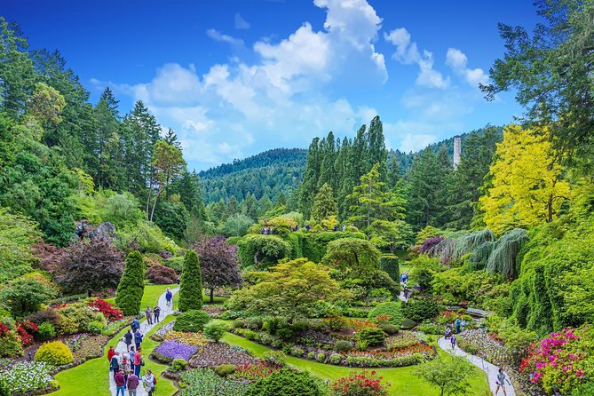Victoria and Butchart Gardens Day Trip from Vancouver - Guides, group size, and the feel of the day