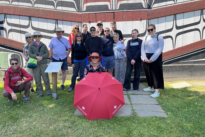 Victoria City Highlights 3 Hour Walking Tour | Grauity-Based - Parliament and the grand opening views