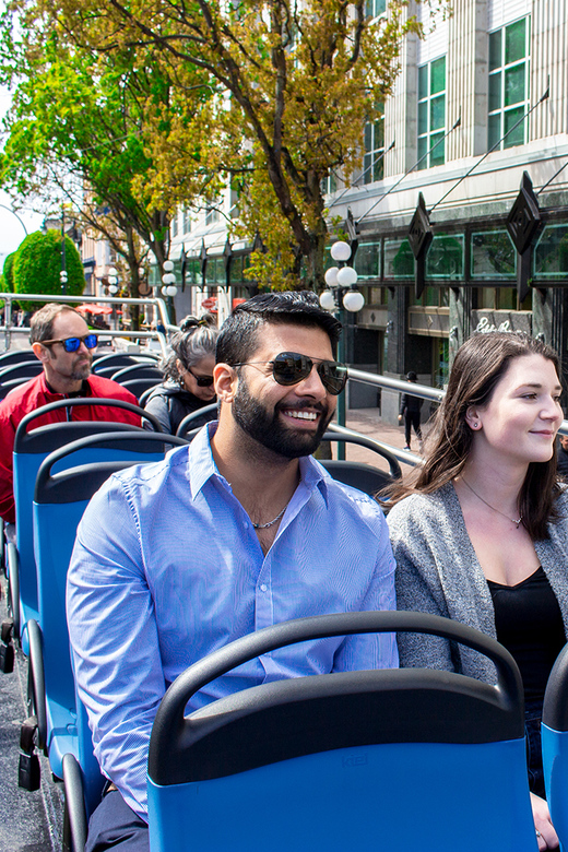 Victoria: Hop-On-Hop-Off Sightseeing Bus Tour - The central stops: harbor, Old Town, and Chinatown