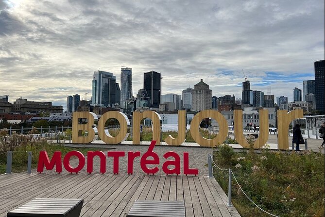 Walking tour of Old Montreal - 16/42 Tours - Architecture, Geography, and Local Details