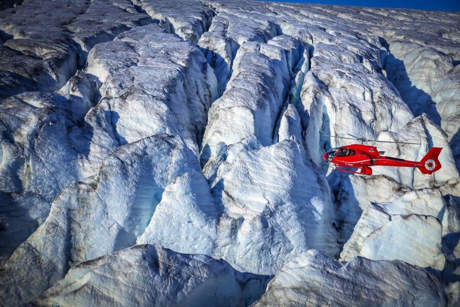 Whistler: Glacier Helicopter Tour and Mountain Landing - Should you book the Blackcomb Helicopters tour?